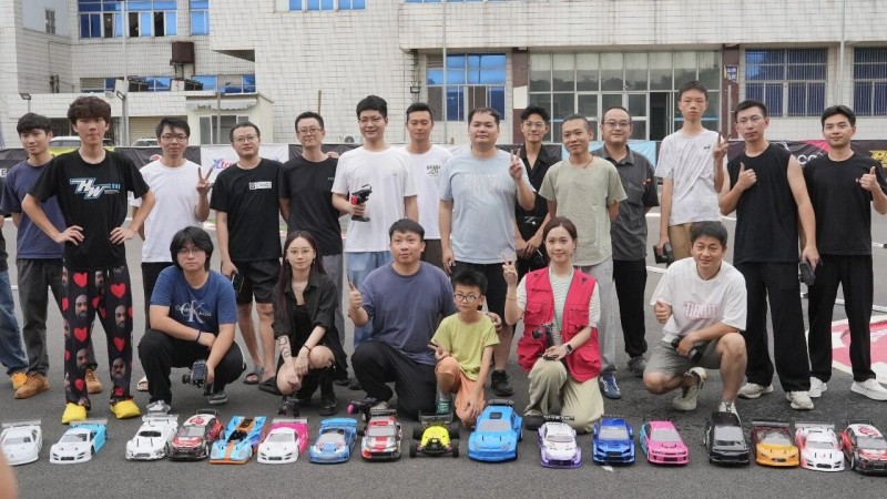 1/10平路遙控車邀請賽全員合影